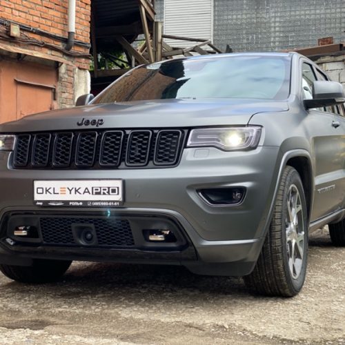 Jeep-Grand-Cherokee-pasting-with-gray-matte-auto-vinyl-19