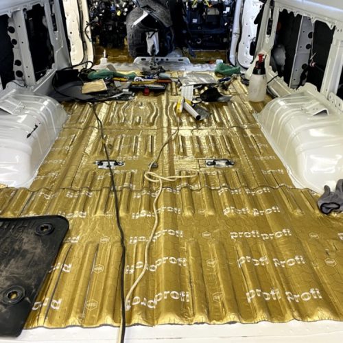 Toyota-land-cruiser-noise-insulation-12