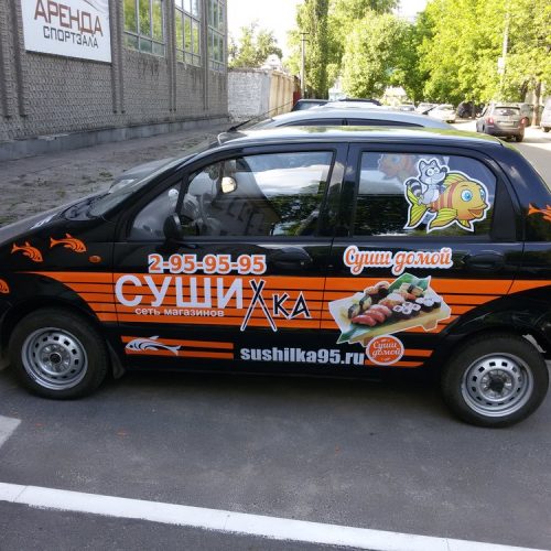 Bredirovanie-avto-avtodostavka-sushi