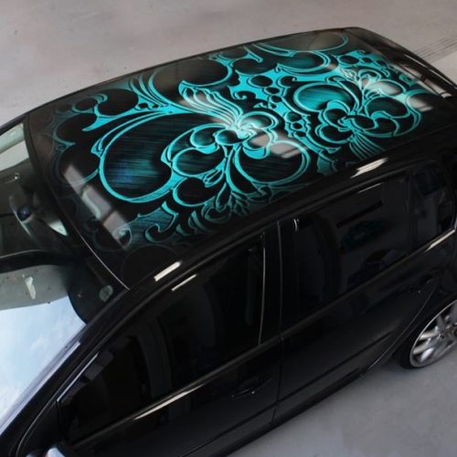 the-roof-of-the-car-1